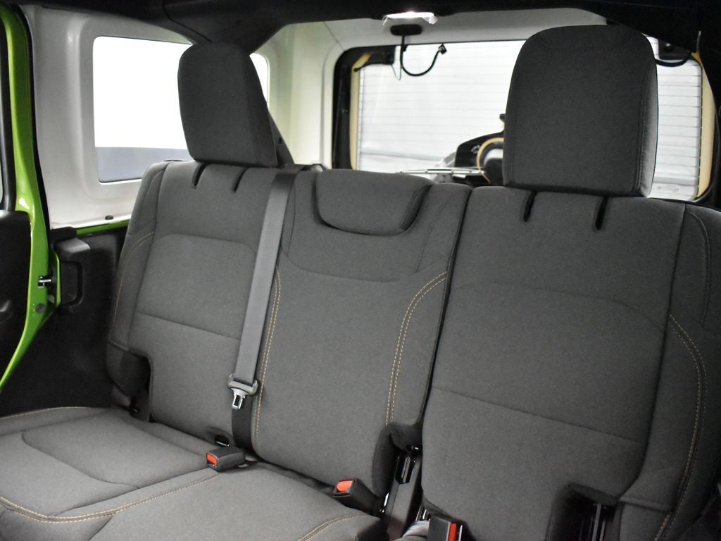 2025 Jeep Wrangler 4-Door Willys 4x4