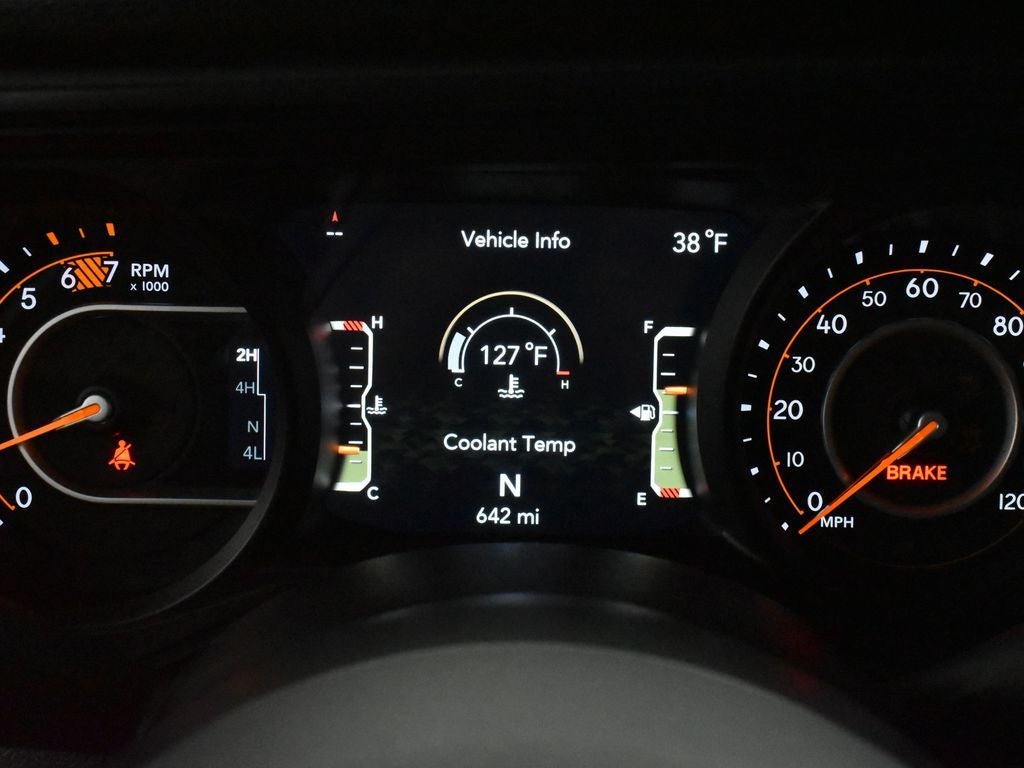 2025 Jeep Wrangler 4-Door Willys 4x4