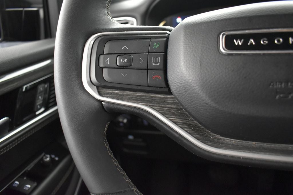 2022 Jeep Wagoneer Series III 4x2