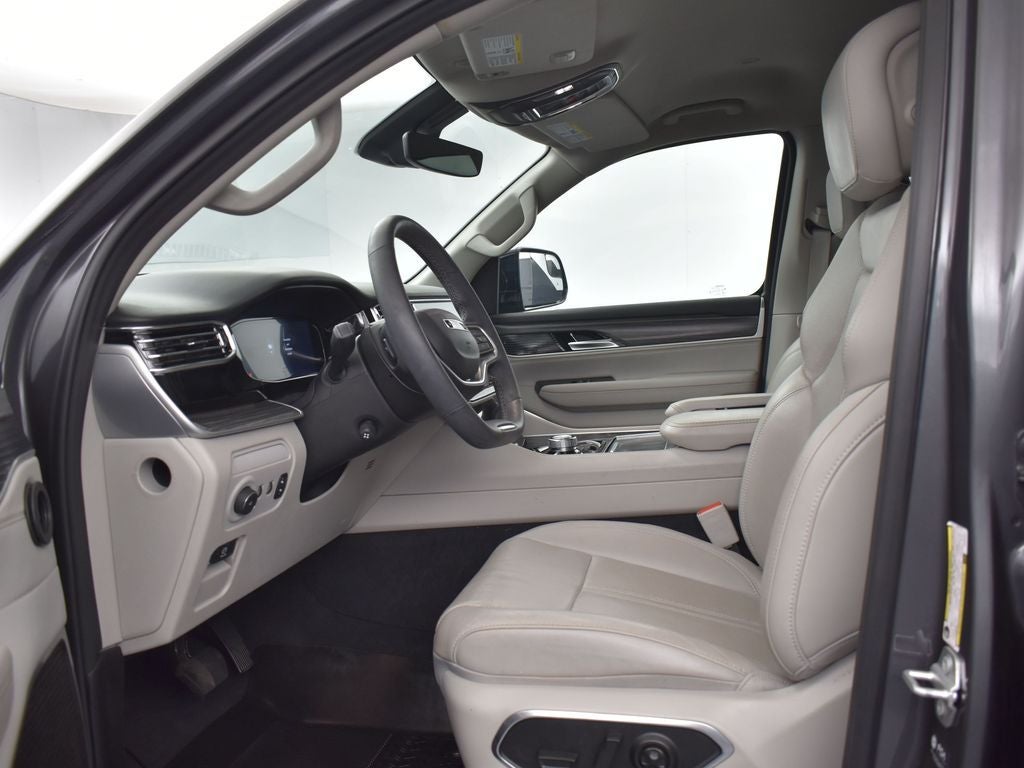 2023 Jeep Wagoneer Series III