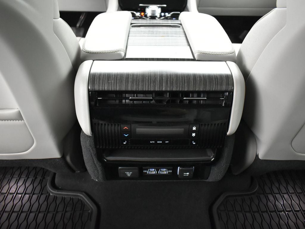 2023 Jeep Wagoneer Series III