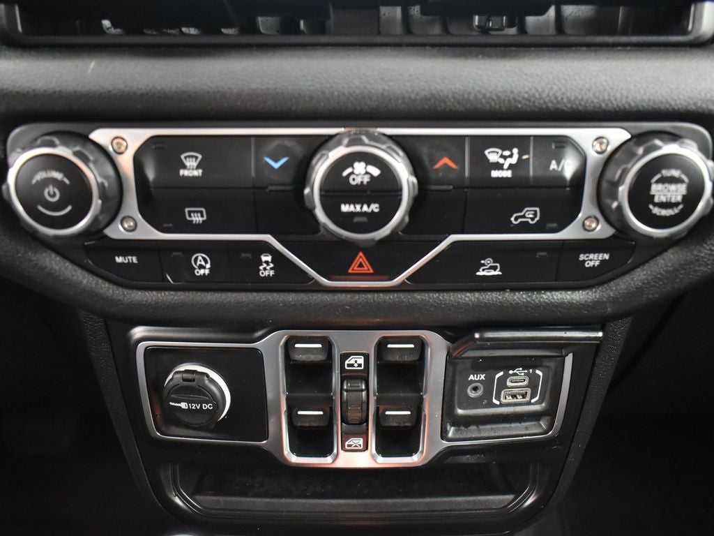 2024 Jeep Gladiator Nighthawk