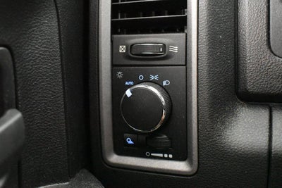 2021 RAM 1500 Classic Tradesman Quad Cab 4x2 6'4' Box