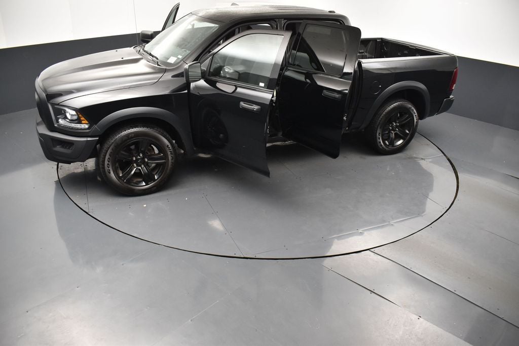 2024 RAM 1500 Classic Warlock Crew Cab 4x2 5'7' Box