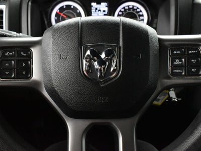 2024 RAM 1500 Classic Warlock Crew Cab 4x2 5'7' Box