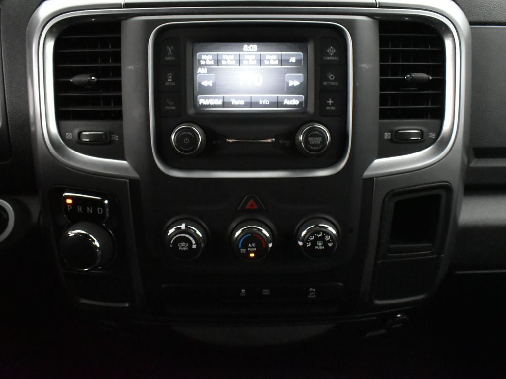 2024 RAM 1500 Classic Warlock Crew Cab 4x2 5'7' Box