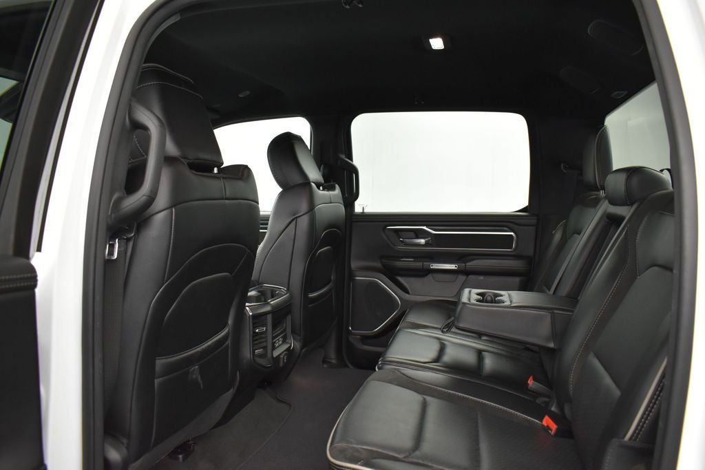 2024 RAM 1500 Laramie Crew Cab 4x2 5'7' Box