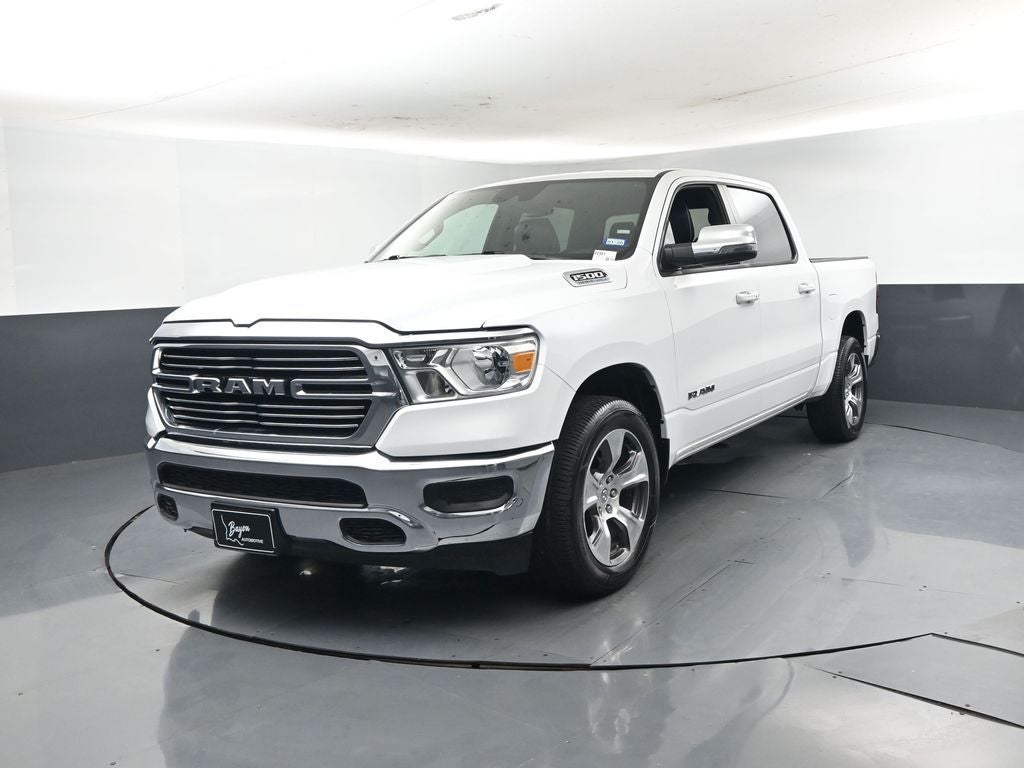 2024 RAM 1500 Laramie Crew Cab 4x2 5'7' Box