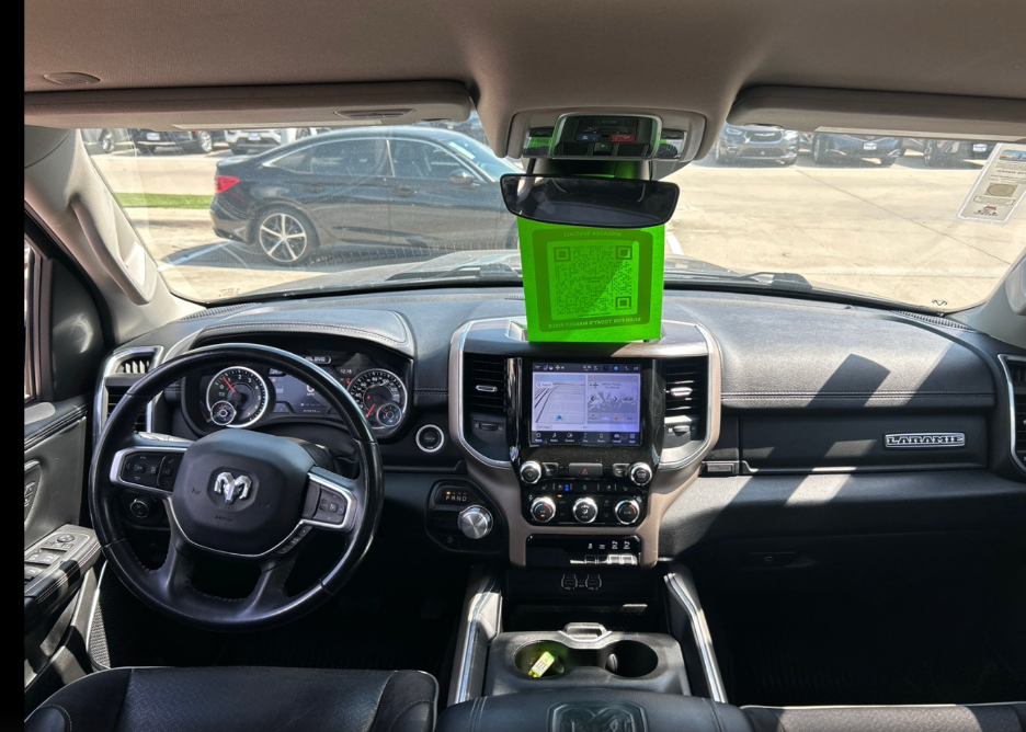 2022 RAM 1500 Laramie Crew Cab 4x2 5'7' Box