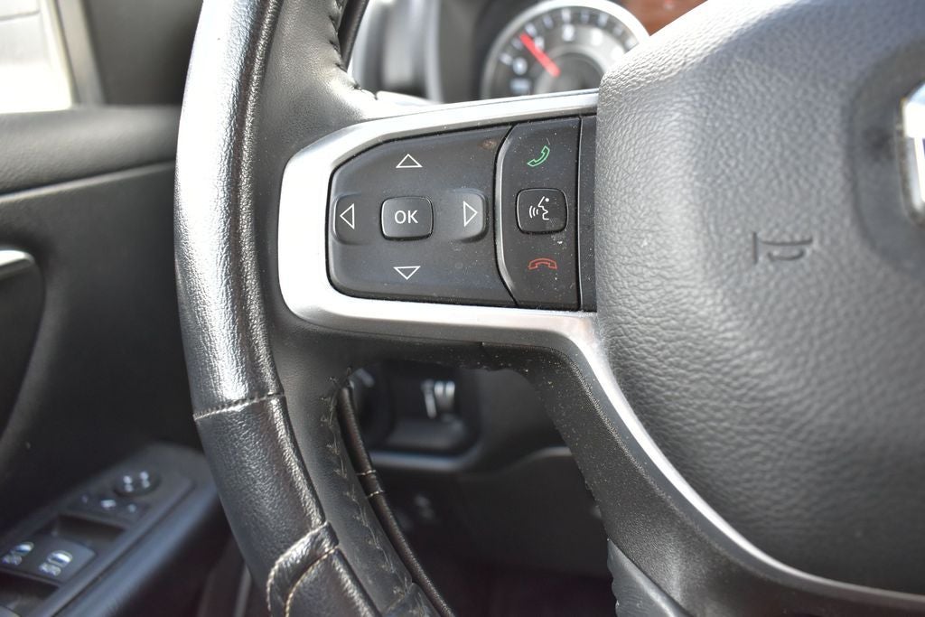 2022 RAM 1500 Big Horn Crew Cab 4x4 5'7' Box