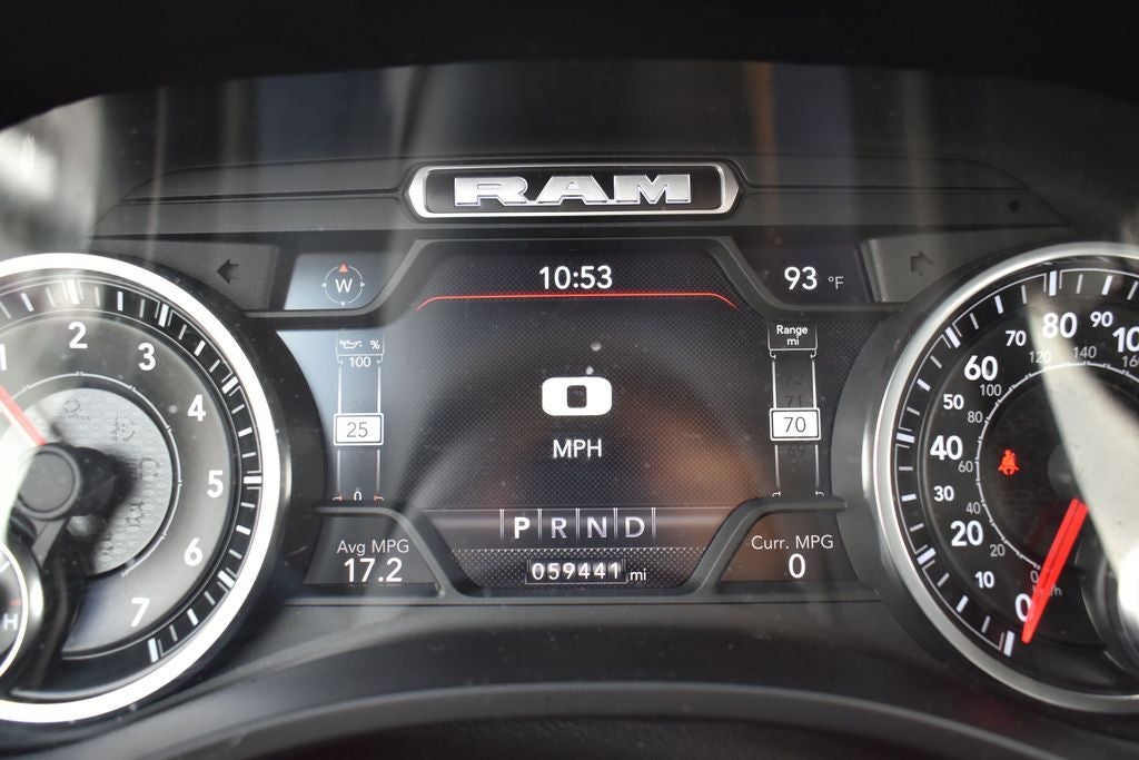 2022 RAM 1500 Big Horn Crew Cab 4x4 5'7' Box