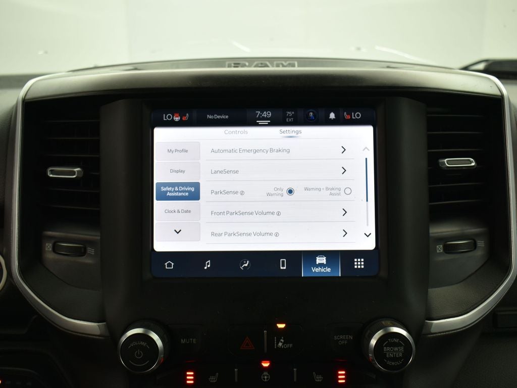 2023 RAM 1500 Lone Star Crew Cab 4x4 5'7' Box