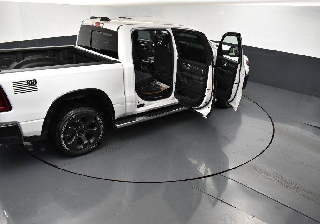 2026 RAM 1500 Big Horn Crew Cab 4x4 5'7' Box