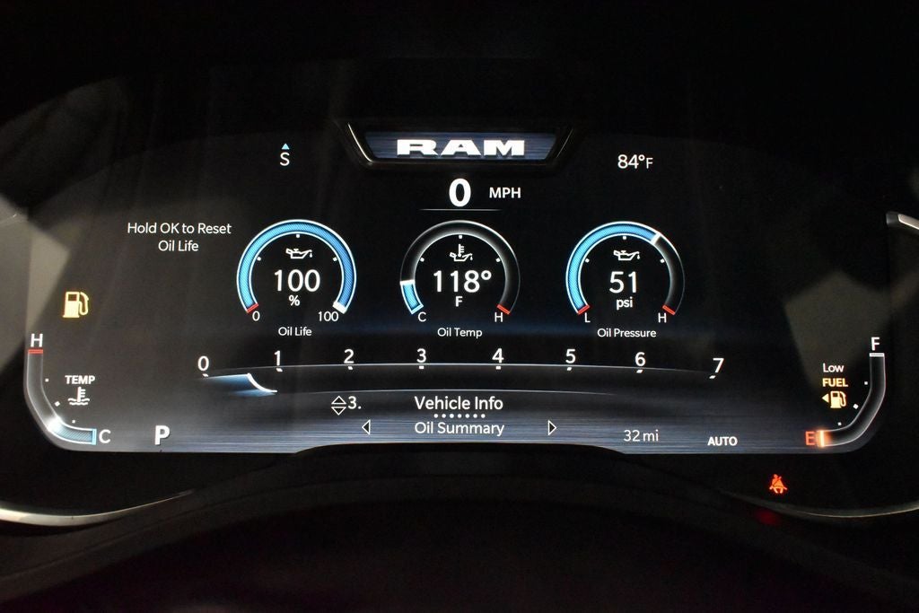 2026 RAM 1500 Big Horn Crew Cab 4x4 5'7' Box
