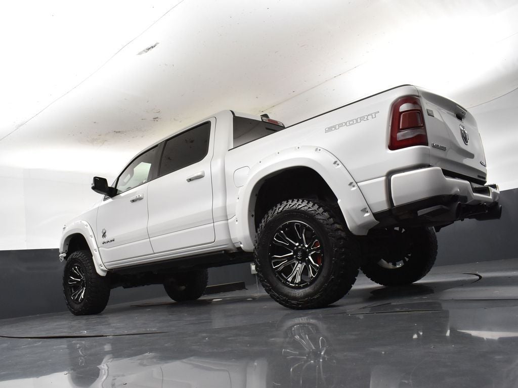 2022 RAM 1500 Laramie Crew Cab 4x4 5'7' Box