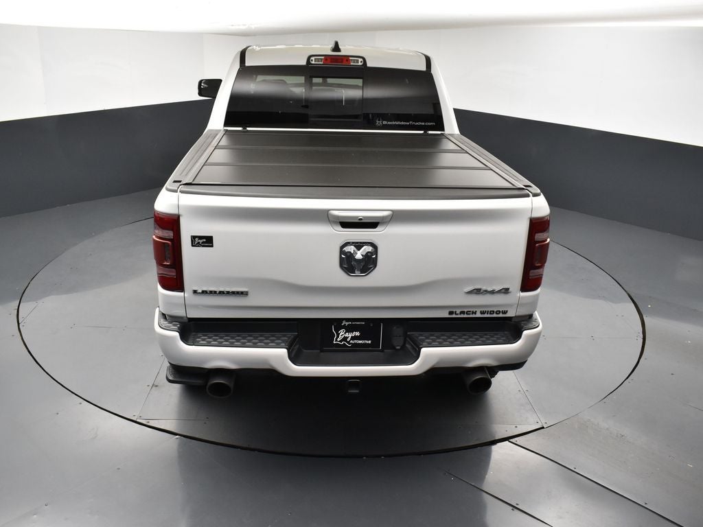 2022 RAM 1500 Laramie Crew Cab 4x4 5'7' Box