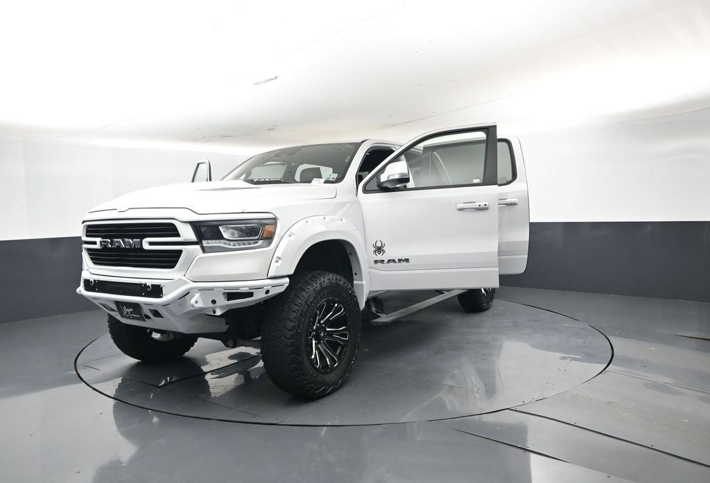 2022 RAM 1500 Laramie Crew Cab 4x4 5'7' Box
