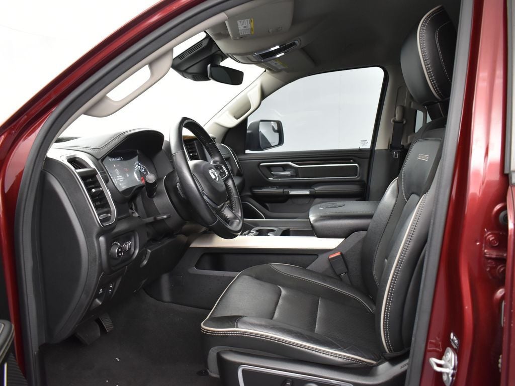 2022 RAM 1500 Laramie Crew Cab 4x4 5'7' Box