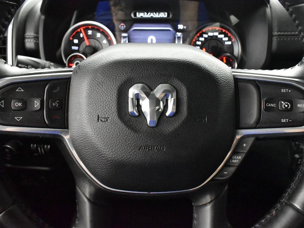 2022 RAM 1500 Laramie Crew Cab 4x4 5'7' Box