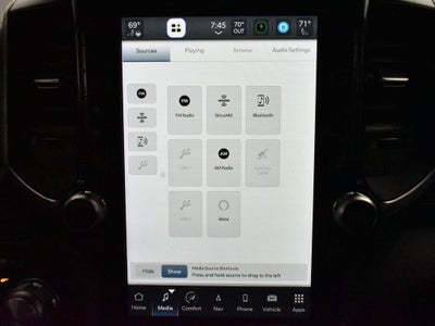 2022 RAM 1500 Laramie Crew Cab 4x4 5'7' Box