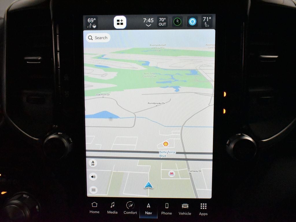 2022 RAM 1500 Laramie Crew Cab 4x4 5'7' Box