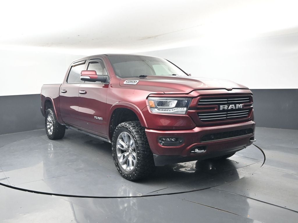 2022 RAM 1500 Laramie Crew Cab 4x4 5'7' Box