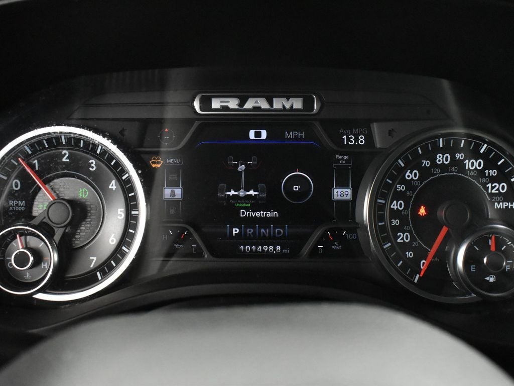 2022 RAM 1500 Laramie Crew Cab 4x4 5'7' Box