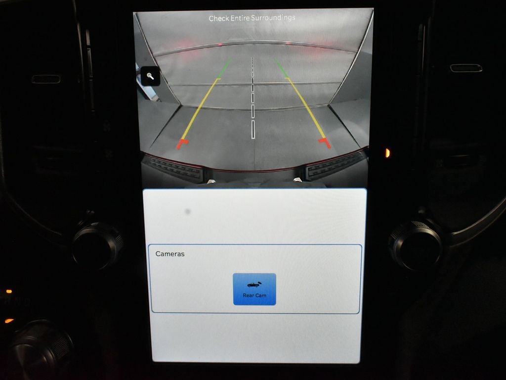 2022 RAM 1500 Laramie Crew Cab 4x4 5'7' Box