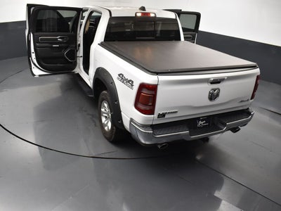 2020 RAM 1500 Laramie Crew Cab 4x4 5'7' Box