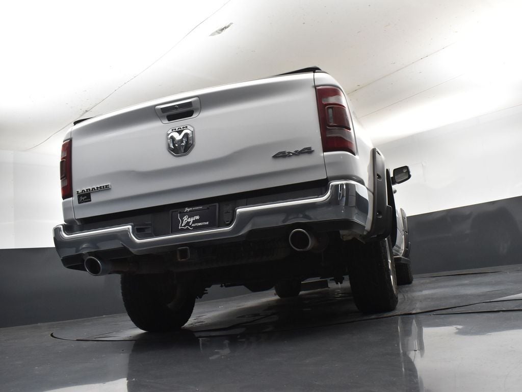 2020 RAM 1500 Laramie Crew Cab 4x4 5'7' Box