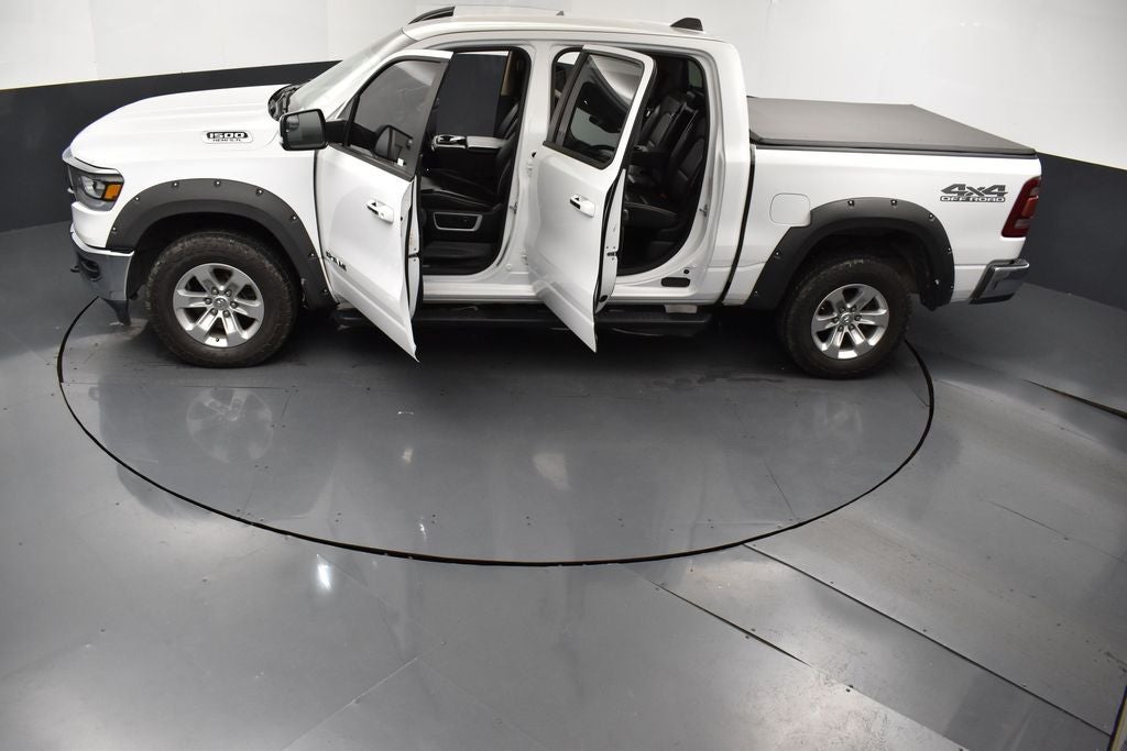 2020 RAM 1500 Laramie Crew Cab 4x4 5'7' Box
