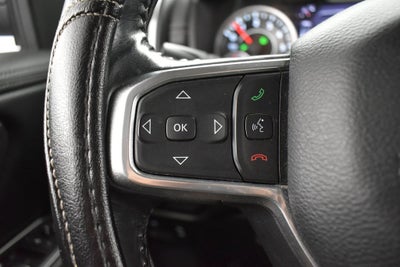 2020 RAM 1500 Laramie Crew Cab 4x4 5'7' Box