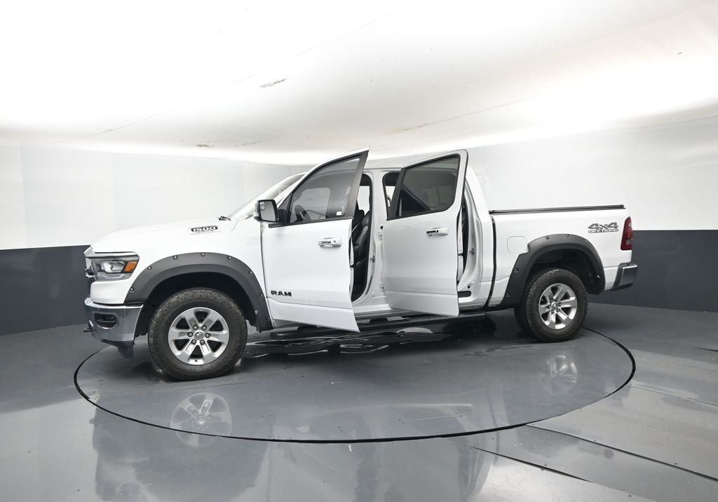2020 RAM 1500 Laramie Crew Cab 4x4 5'7' Box