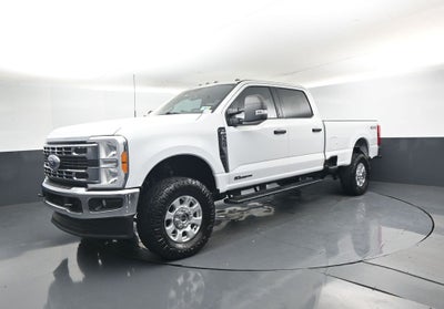 2023 Ford F-350 XLT