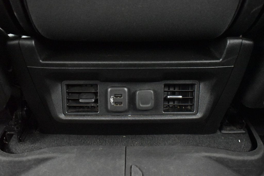 2022 Chevrolet Silverado 1500 LTD 4WD Crew Cab Short Bed LT