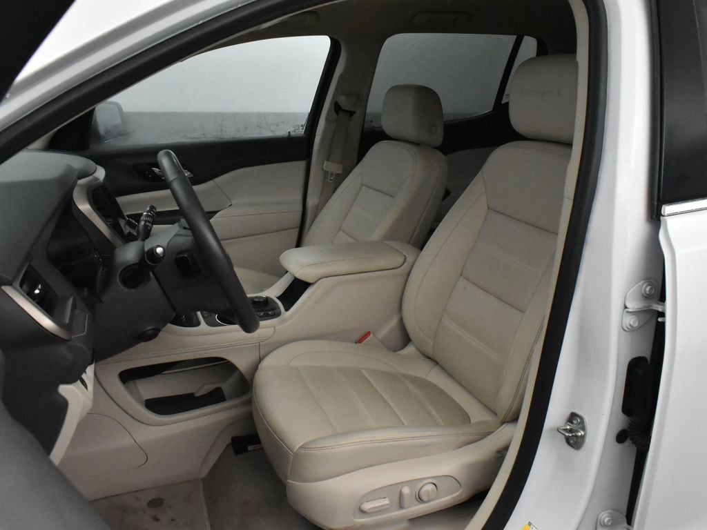 2023 GMC Acadia FWD Denali