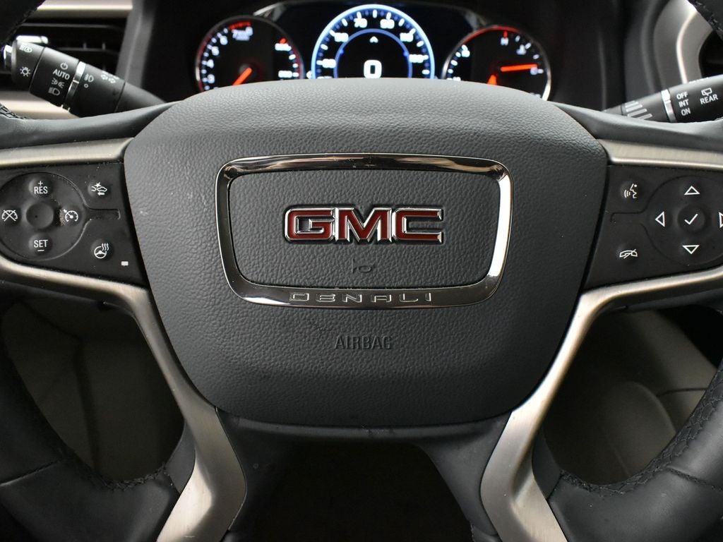 2023 GMC Acadia FWD Denali