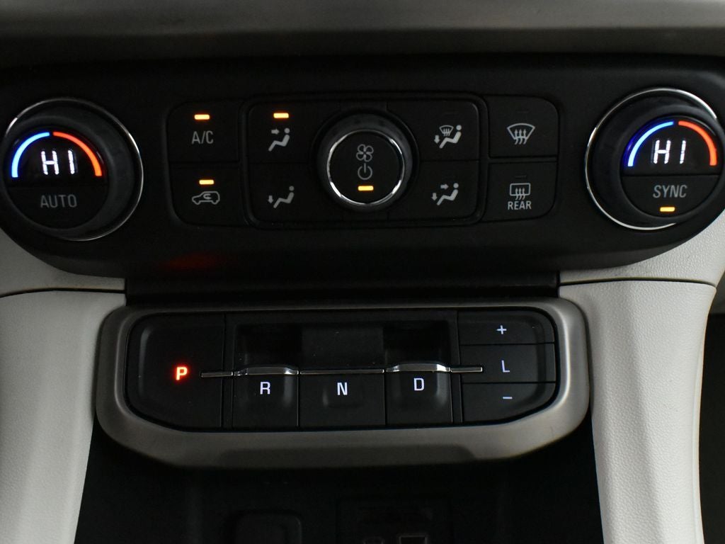 2023 GMC Acadia FWD Denali