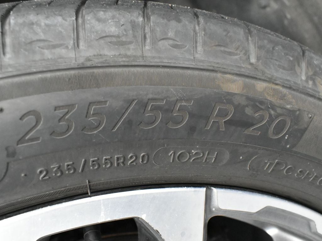 2023 GMC Acadia FWD Denali