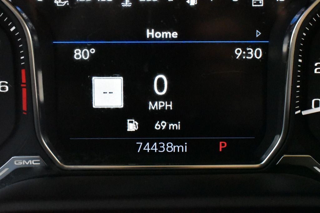 2021 GMC Yukon 4WD Denali