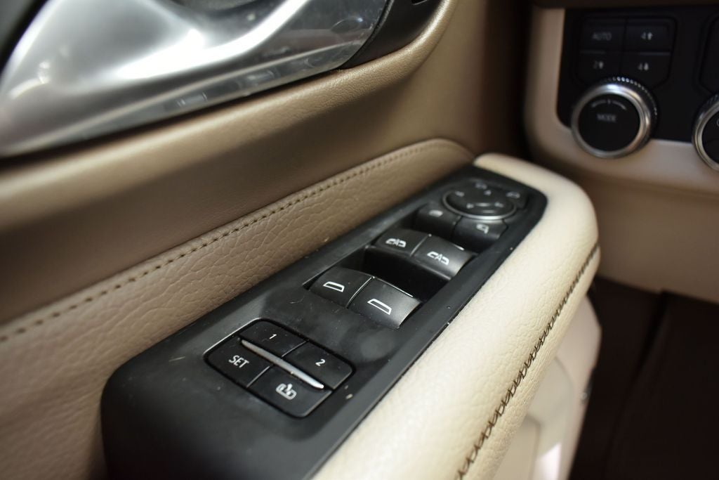 2021 GMC Yukon 4WD Denali