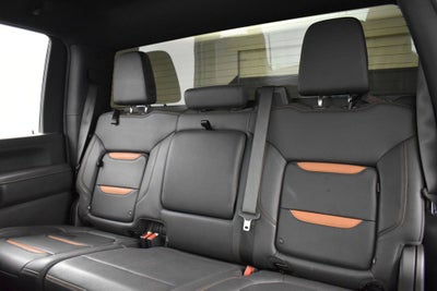 2023 GMC Sierra 2500HD 4WD Crew Cab Standard Bed AT4