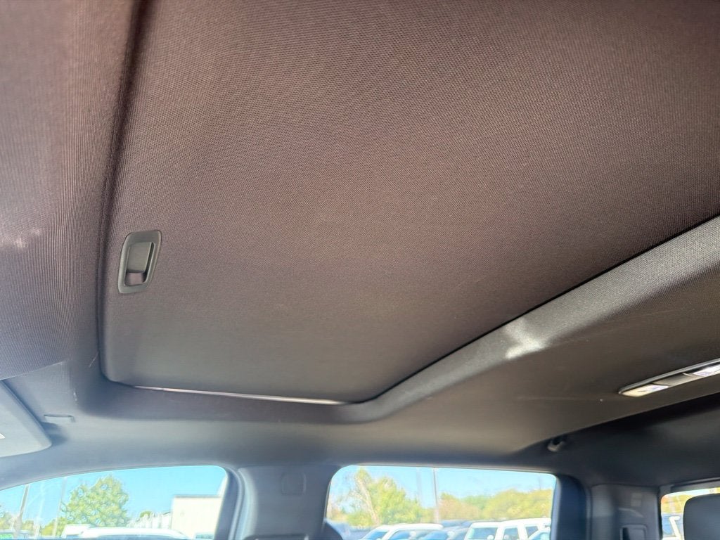 2023 GMC Sierra 1500 4WD Crew Cab Short Box AT4