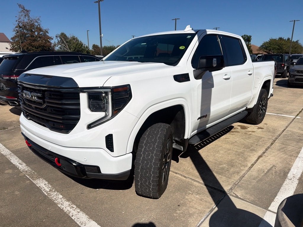 2023 GMC Sierra 1500 4WD Crew Cab Short Box AT4