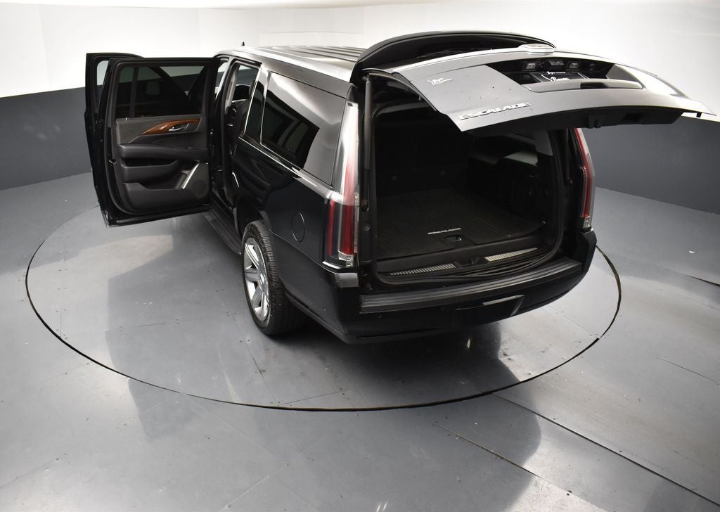 2018 Cadillac Escalade Esv Luxury