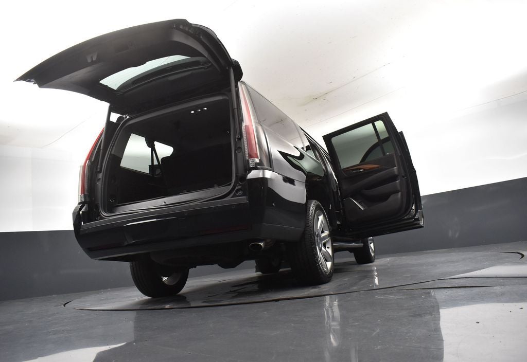 2018 Cadillac Escalade Esv Luxury