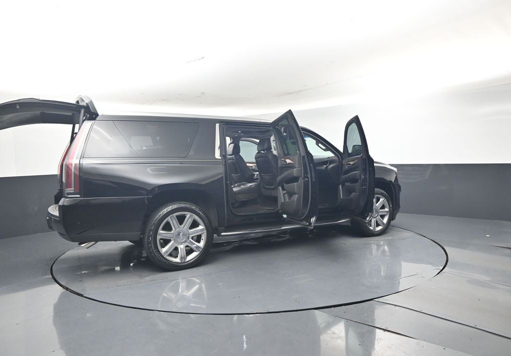 2018 Cadillac Escalade Esv Luxury