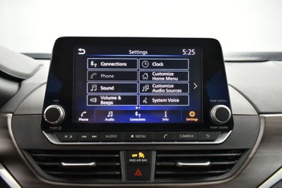 2024 Nissan Altima SV FWD