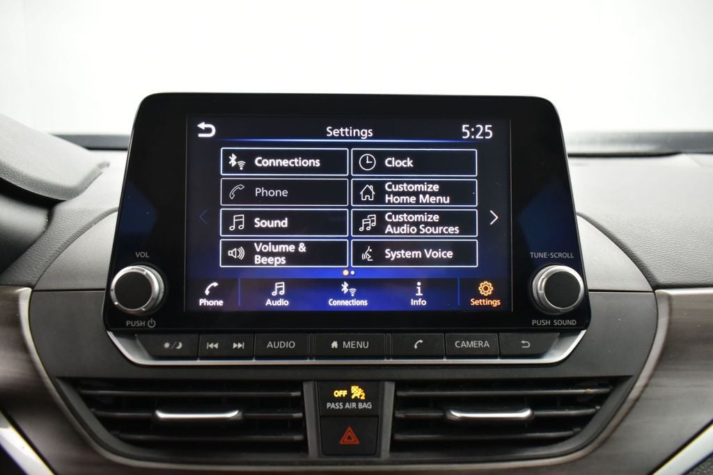 2024 Nissan Altima SV FWD