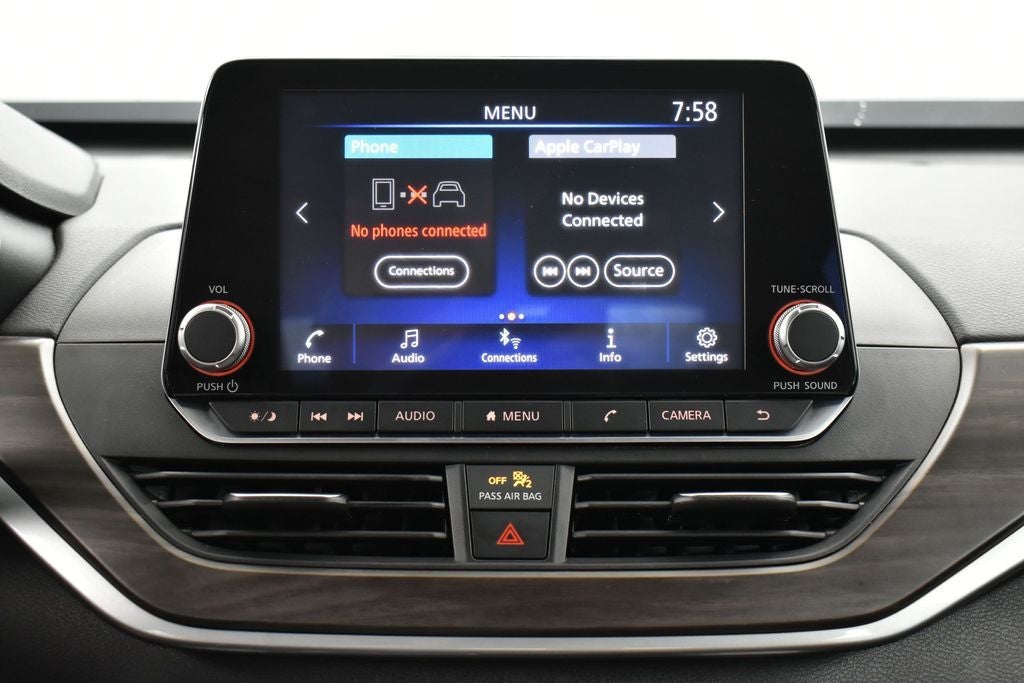 2024 Nissan Altima SV FWD